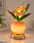 Lily Bloom Lamp in warmem Licht